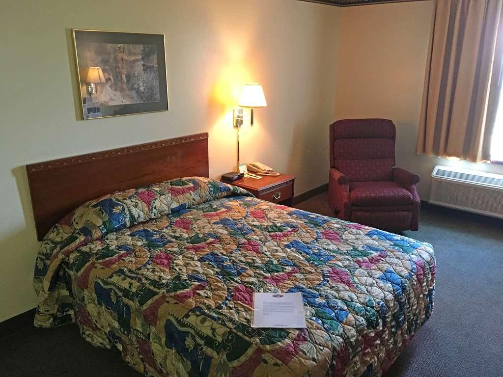 Country Hearth Inn & Suites Willard Room photo